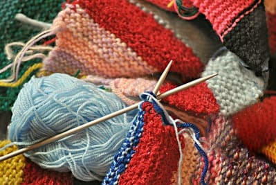 knitting-1430153_640 (1) (1)