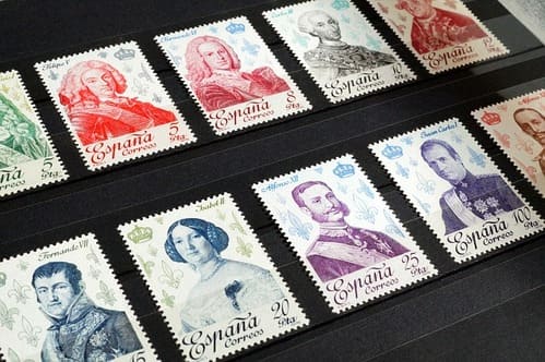 stamps-1218502_640 (1) (1)