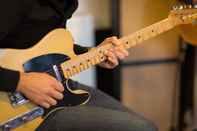 telecaster 2089810 640 1